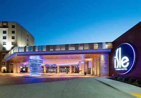 ISLE CASINO HOTEL BETTENDORF $112 ($̶1̶3̶6̶) .